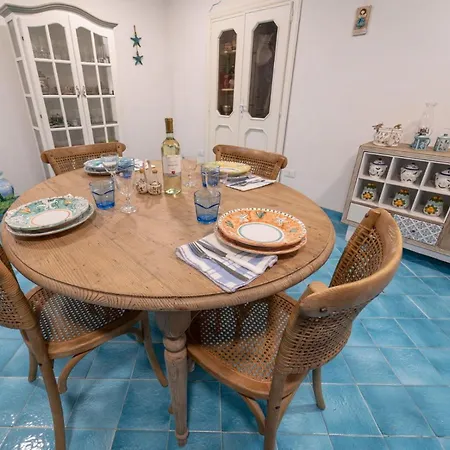 Apartamento Postcard House Vico Equense