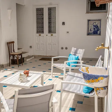 アパート Postcard House ヴィーコ・エクエンセ