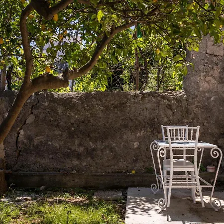 Apartamento Postcard House *